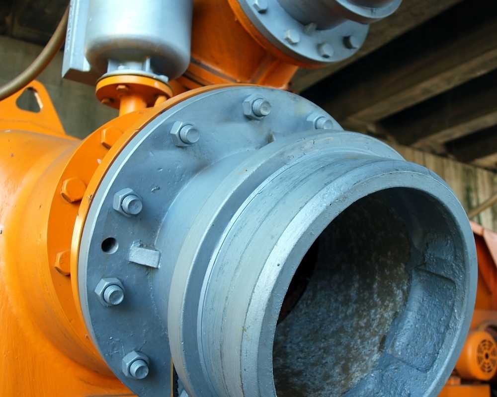 High-strength-bolts-for-pipes