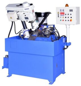 Machine à tarauder les noix